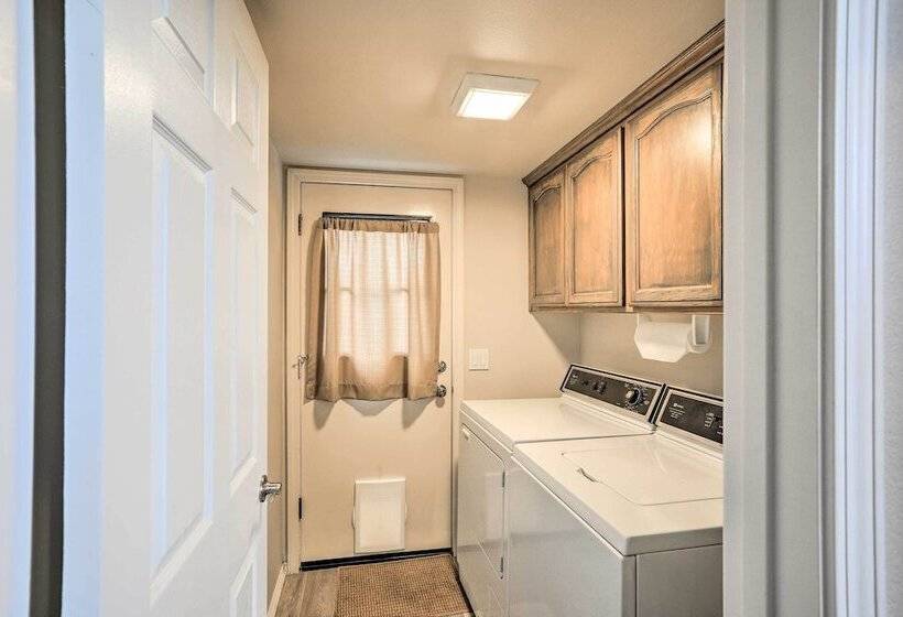 Ideally Located Ocean Escape Near Beach & Wineries