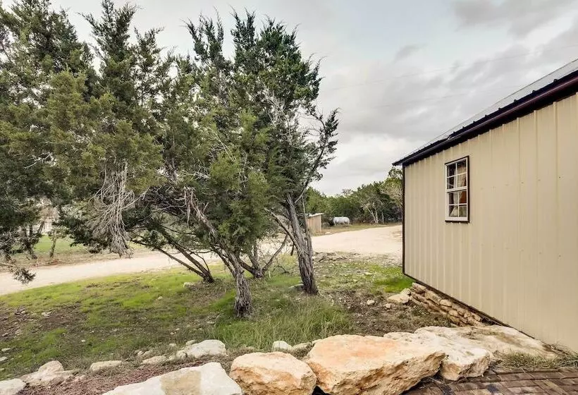 Lakehills Cabin With Fire Pit, Near Medina Lake!