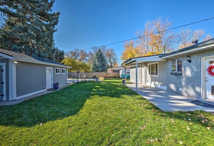 3 Mi To Olde Town Arvada: Modern Duplex W/ Patio!
