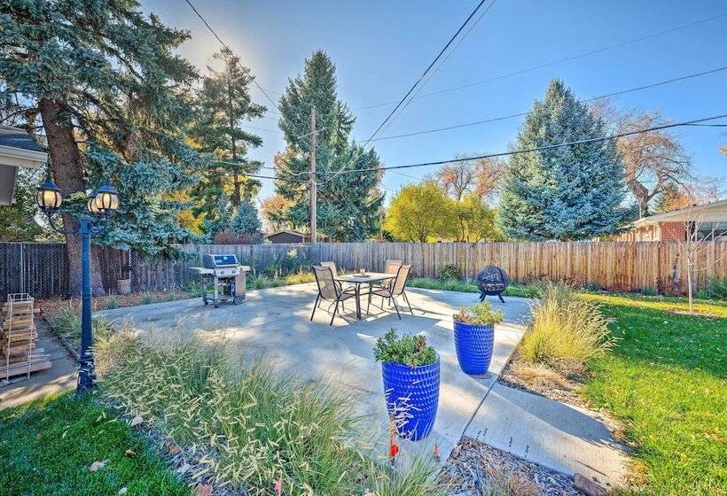 3 Mi To Olde Town Arvada: Modern Duplex W/ Patio!