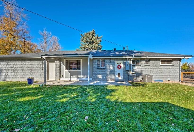 3 Mi To Olde Town Arvada: Modern Duplex W/ Patio!