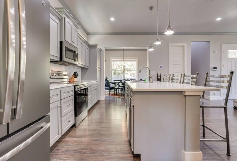 Modern Home < 1 Mi To Dwtn San Antonio & Riverwalk