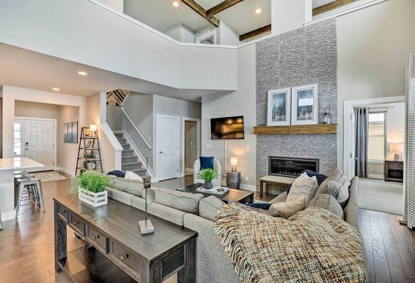 Granby Golf Retreat W/ Ski Trails, Mountain View!