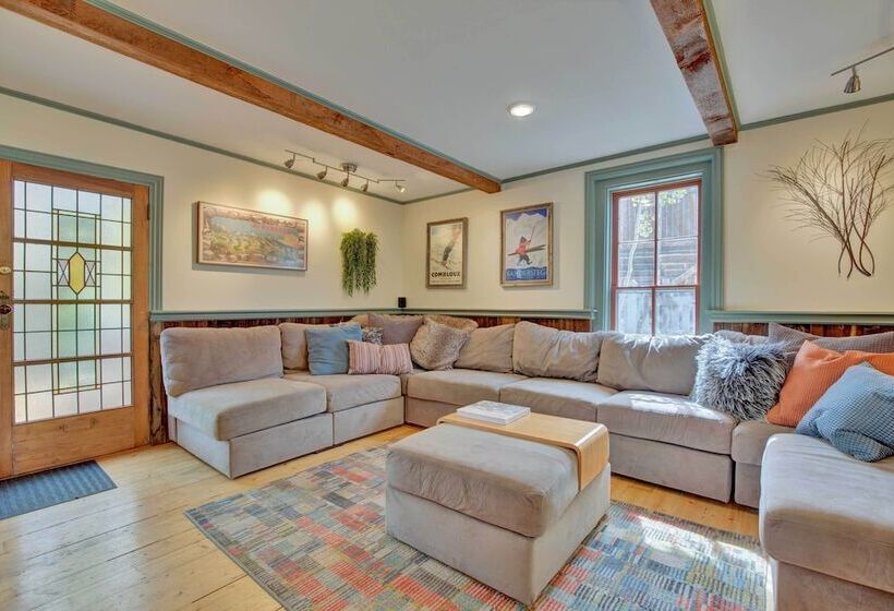 Historic Breck Cabin W/ Hot Tub: Walk To Main St!