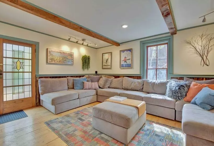 Historic Breck Cabin W/ Hot Tub: Walk To Main St!