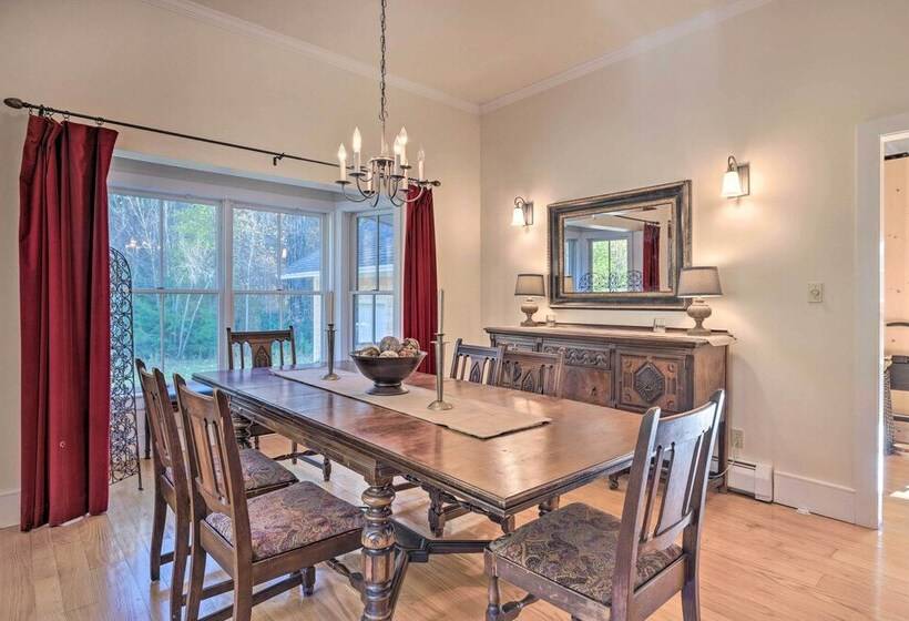 Private Home W/ Hot Tub Near Jay Peak Slopes