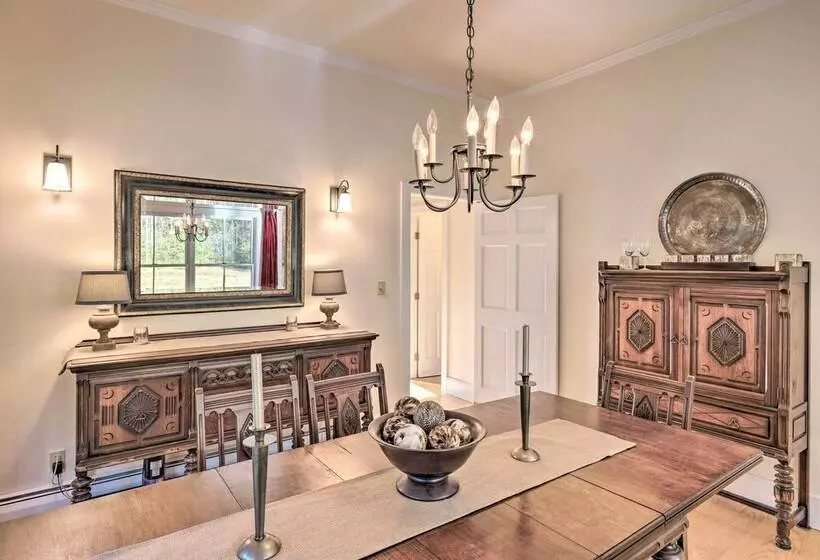 Private Home W/ Hot Tub Near Jay Peak Slopes