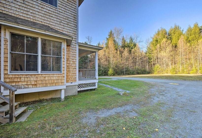 Private Home W/ Hot Tub Near Jay Peak Slopes