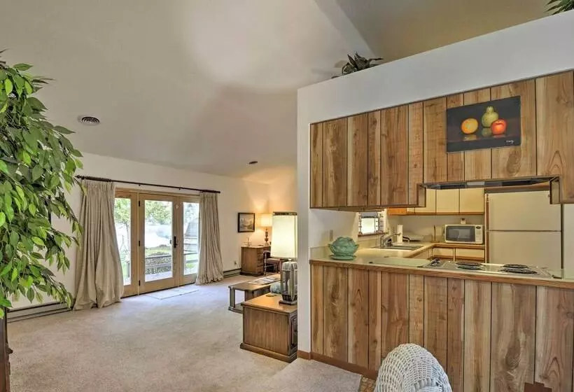 Quintessential Lake George House W/ Bbq & Fire Pit