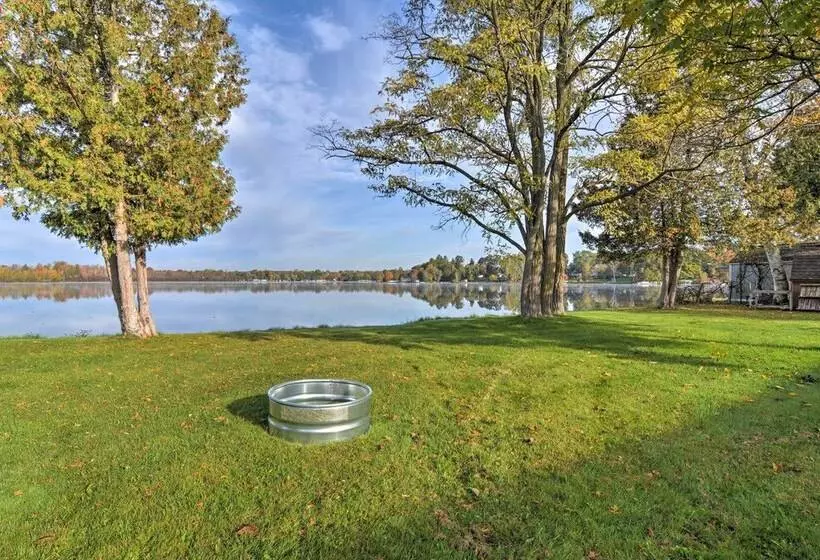 Quintessential Lake George House W/ Bbq & Fire Pit