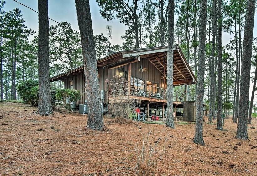 Rockingham Cabin On 75 Acres W/ Lake Access!