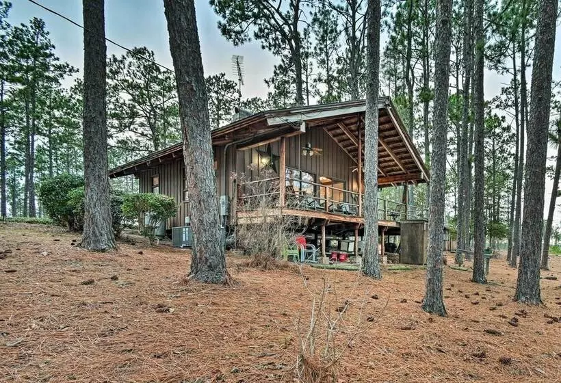 Rockingham Cabin On 75 Acres W/ Lake Access!