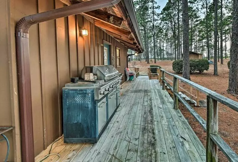 Rockingham Cabin On 75 Acres W/ Lake Access!