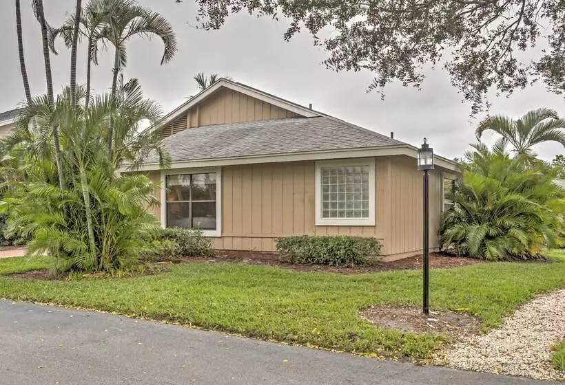 Sand Dollar  Jenson Beach Home W/ Pool Access!