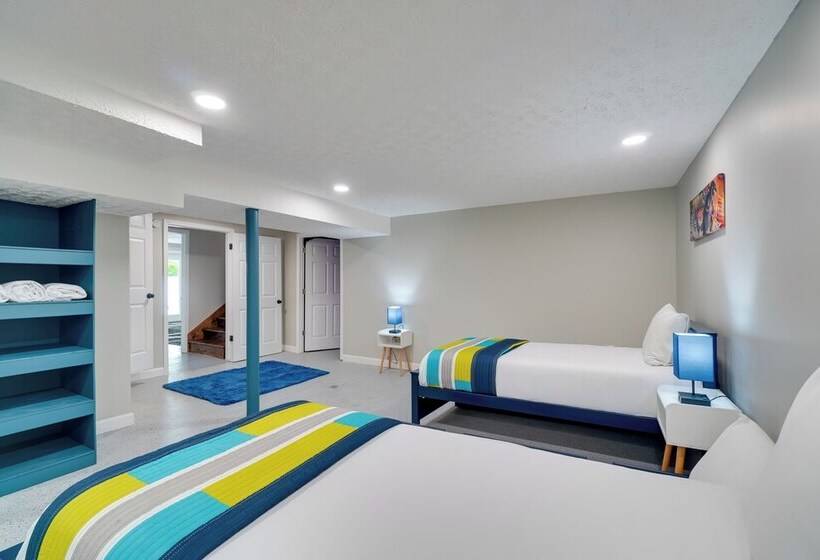 Sevierville Home W/ Hot Tub & Game Room!