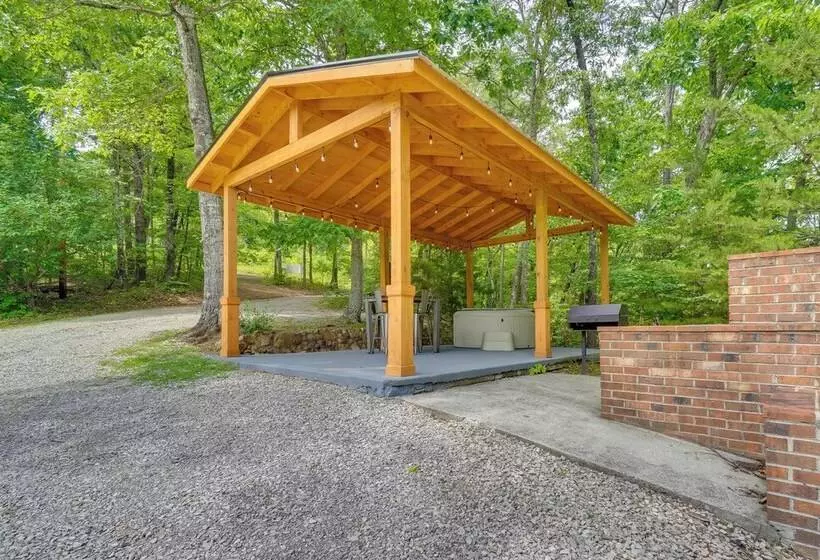 Sevierville Home W/ Hot Tub & Game Room!