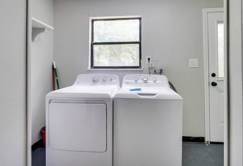 Sevierville Home W/ Hot Tub & Game Room!