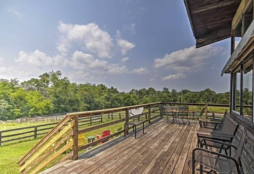 Spacious Mountain Home: Family, Pet & Wfh Friendly