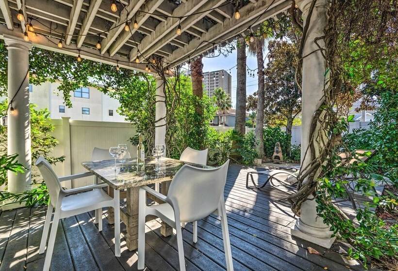 Sugar Beach Haven Walk To Beach!