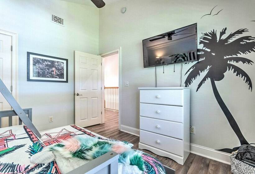 Sugar Beach Haven Walk To Beach!