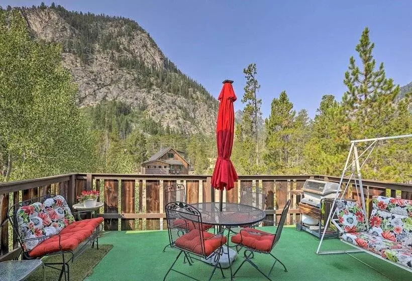 Walk To Town: Updated Frisco Cabin W/ 2 Decks!
