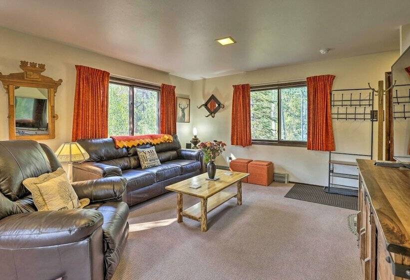 Walk To Town: Updated Frisco Cabin W/ 2 Decks!