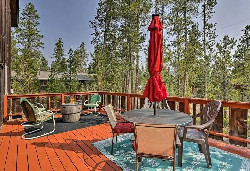 Walk To Town: Updated Frisco Cabin W/ 2 Decks!