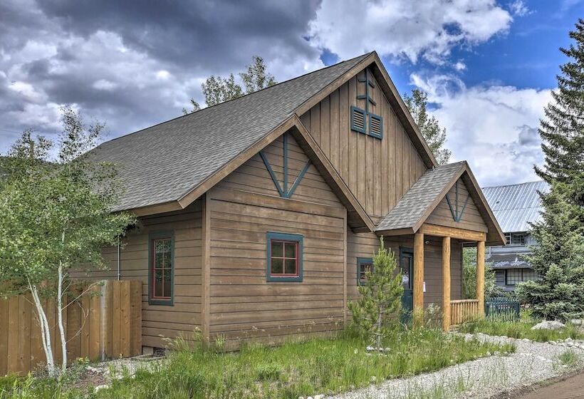 Walk To Main St & Marina: Grand Lake Cabin!