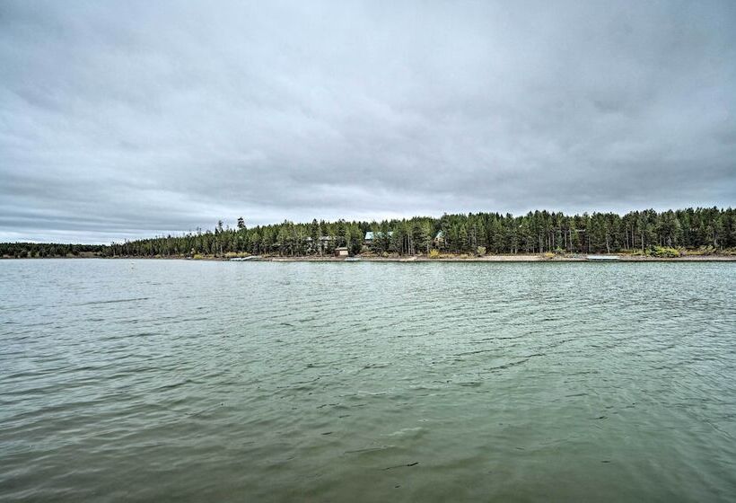 2 Cozy Island Park Cabins W/ Near The Lake!