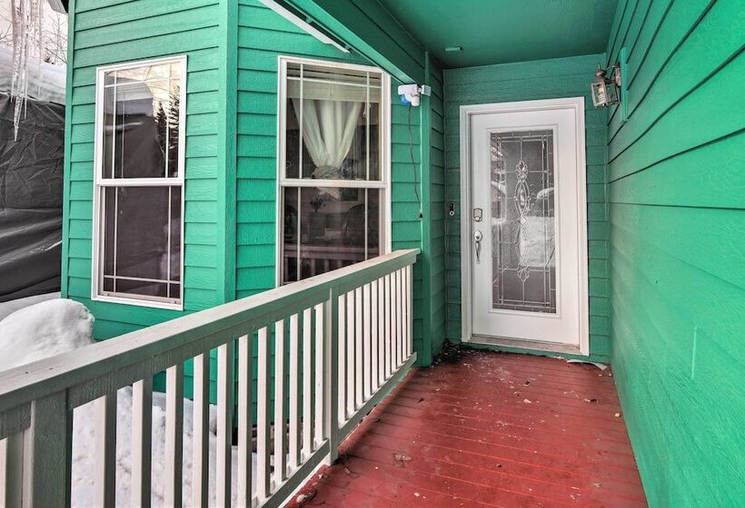 Anchorage Home ~ 8 Mi To Downtown!