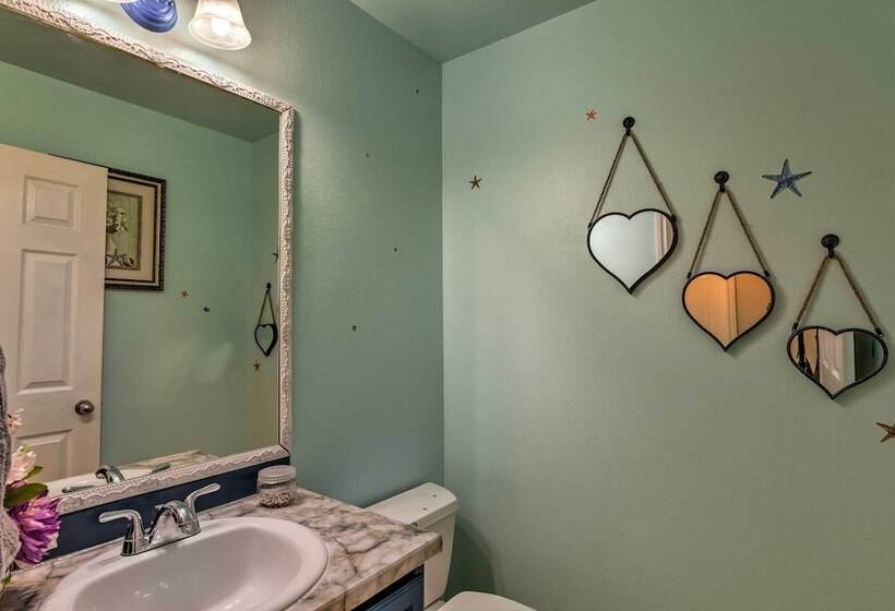 Anchorage Home ~ 8 Mi To Downtown!