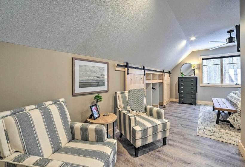 Bellaire Family Cabin: All Season Retreat!