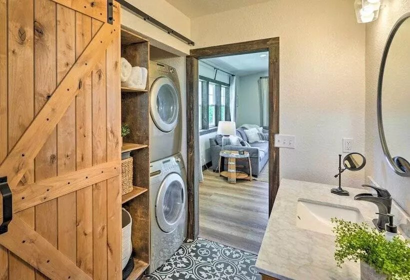 Charming Lodi Retreat: Walk To Local Wineries