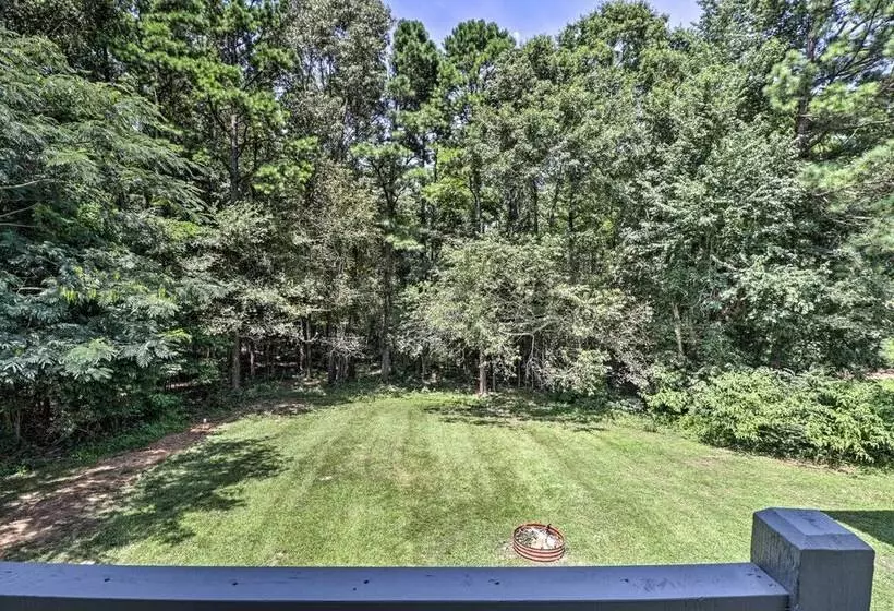 1 Mi To Marina & Golf: Bismarck Home W/ Fire Pit!