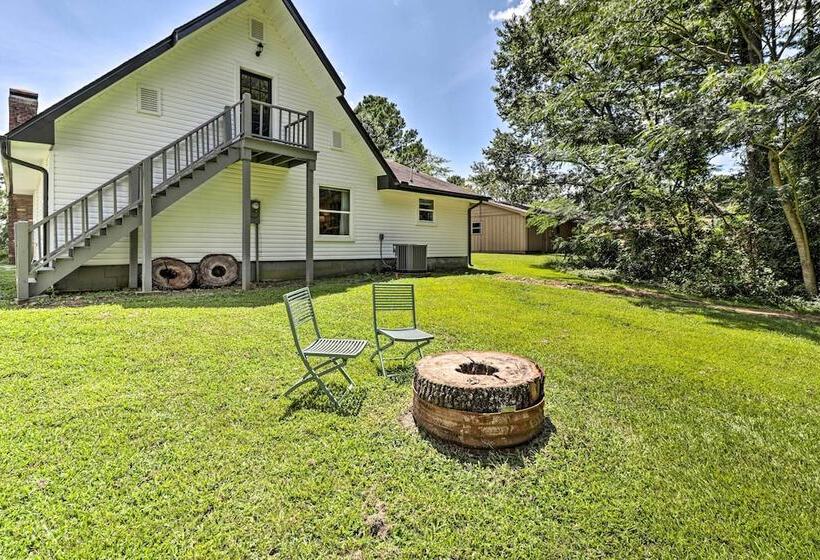 1 Mi To Marina & Golf: Bismarck Home W/ Fire Pit!