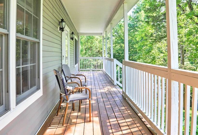 Colonial Style Warwick Retreat 1 Hour To Nyc!