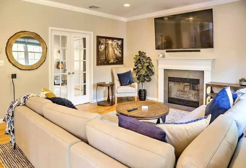 Colonial Style  Warwick Retreat    1 Hour To Nyc!