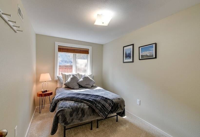 Cozy Ashford Home   5 Mi To Rainier Nat L Park!