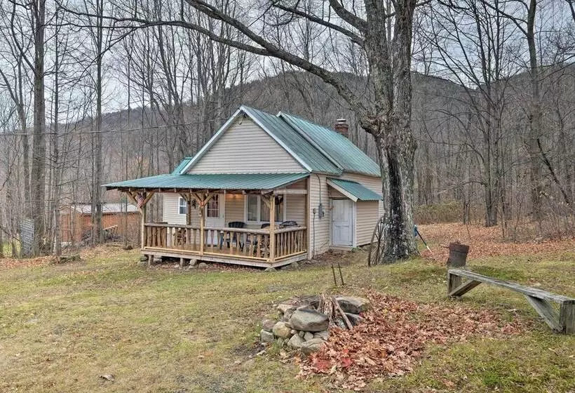 Cottage < 8 Mi To Gore Mountain In Bakers Mill!