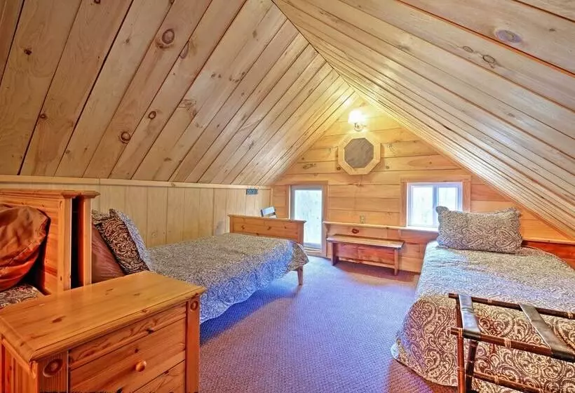 Cottage < 8 Mi To Gore Mountain In Bakers Mill!