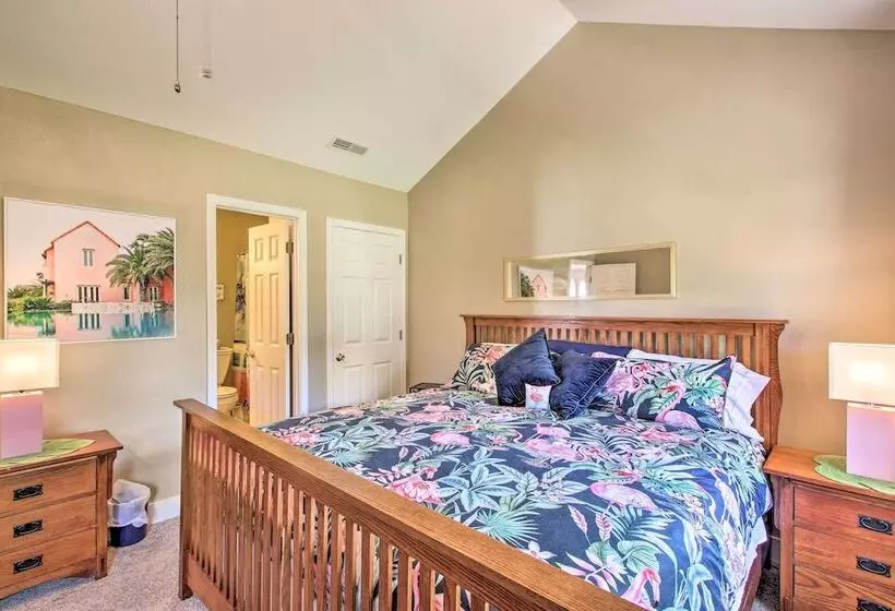 Cozy Ironton Cabin W/ Shared Pool & Private Patio!