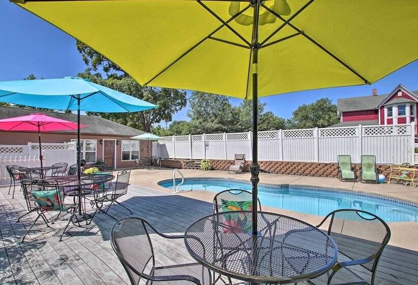 Cozy Ironton Cabin W/ Shared Pool & Private Patio!