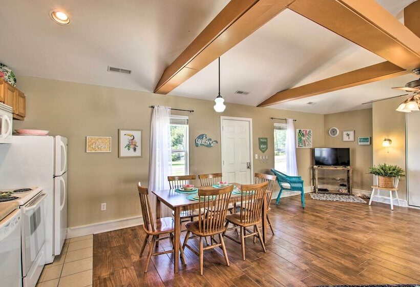 Cozy Ironton Cabin W/ Shared Pool & Private Patio!