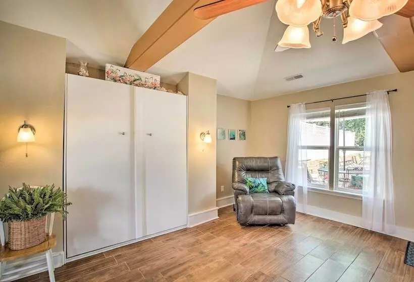 Cozy Ironton Cabin W/ Shared Pool & Private Patio!