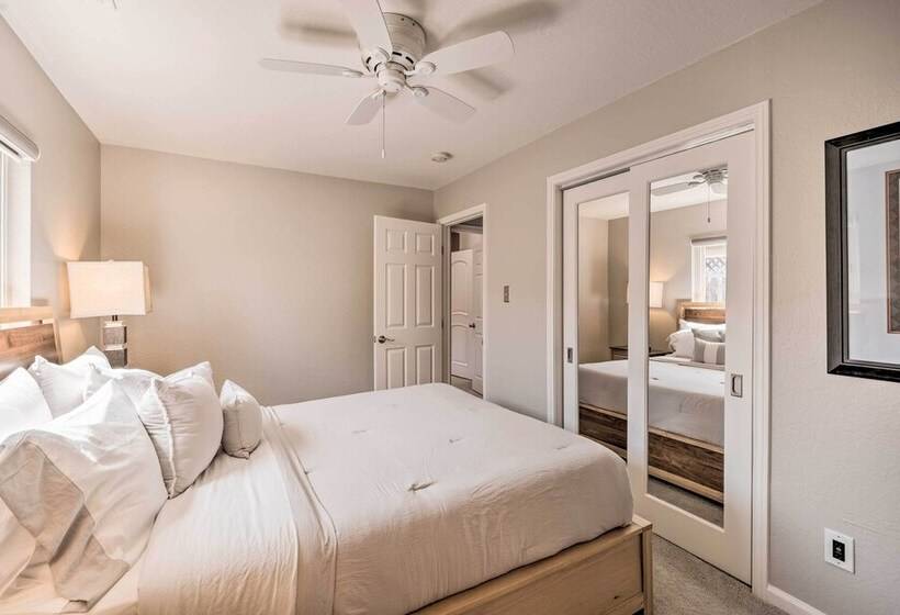 Family Home In Walkable Area Near Silicon Valley!