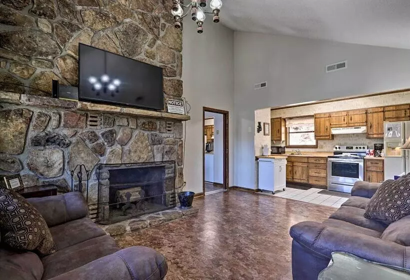 Smoky Mountain Cabin: 4 Acres, 3 Mi To Gatlinburg