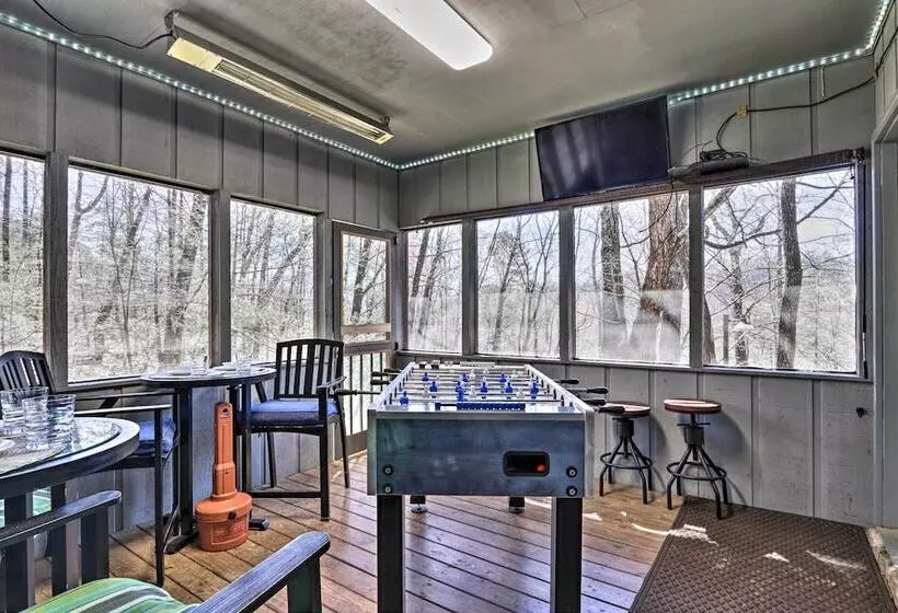 Smoky Mountain Cabin: 4 Acres, 3 Mi To Gatlinburg