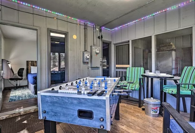 Smoky Mountain Cabin: 4 Acres, 3 Mi To Gatlinburg