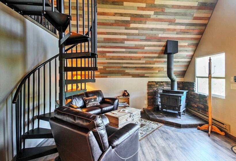 Hillside Cripple Creek Cabin W/ Hot Tub, Mtn Views