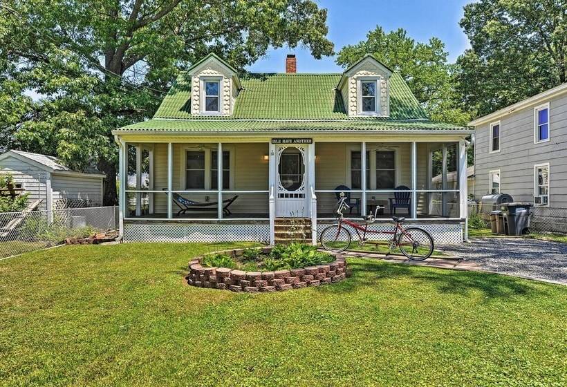 Isle Have Another    1 Block To Colonial Beach!